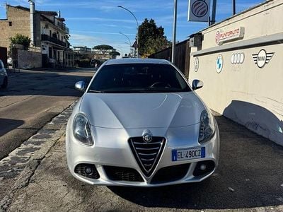 Usata Alfa Romeo Giulietta Distinctive 105 CV (77 kW) 2012 Grigio Berlina