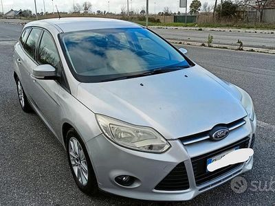 Usata Ford Focus 115 CV (84 kW) 2013 Grigio Station wagon