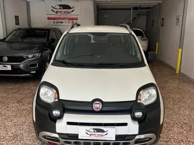 Usata Fiat Panda Cross Cross 80 CV (58 kW) 2017 Bianco Utilitaria