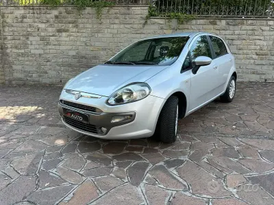 Usata Fiat Punto Evo S 69 CV (50 kW) 2011 Grigio Utilitaria