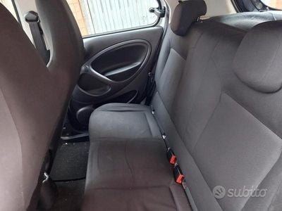 Begagnad Smart ForFour 71 HK (52 kW) 2022 Vit Halvkombi