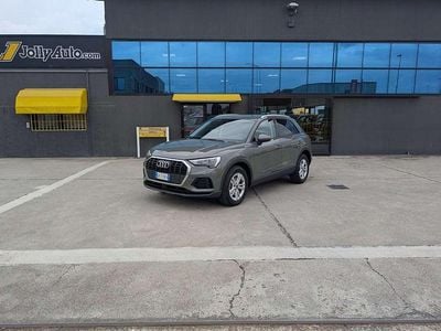 Usata Audi Q3 Business 150 CV (110 kW) 2022 Grigio chronos metallizzato SUV