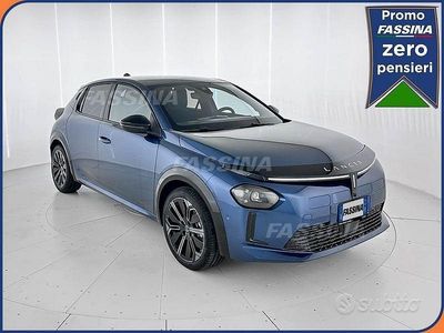 Usata Lancia Ypsilon 61 kW (84 CV) 2024 Blu Utilitaria