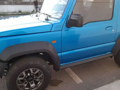Usata Suzuki Jimny 102 CV (75 kW) 2020 Blu/azzurro SUV
