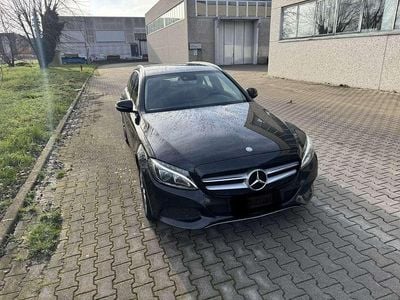 Usata Mercedes C220 170 CV (125 kW) 2016 Nero Station wagon