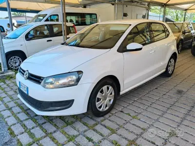Usata VW Polo Trendline 75 CV (55 kW) 2012 Bianco Utilitaria