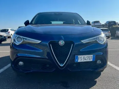 Second-hand Alfa Romeo Stelvio 179 CP (131 kW) 2018 SUV
