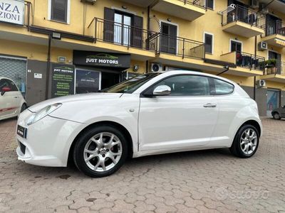 Begagnad Alfa Romeo MiTo Distinctive 120 HK (88 kW) 2009 Vit Halvkombi