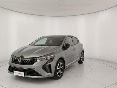 Usata Renault Clio V Techno 91 CV (66 kW) 2025 Grigio Utilitaria