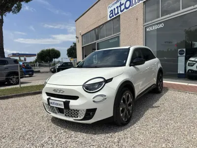 Usata Fiat 600 La Prima 101 CV (74 kW) 2025 Bianco SUV