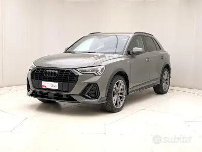 Usata Audi Q3 S-Line 150 CV (110 kW) 2023 Grigio SUV