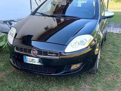 Usata Fiat Bravo 120 CV (88 kW) 2009 Nero Utilitaria