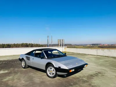 Usata Ferrari Mondial 240 CV (176 kW) 1985 Argento Cabrio
