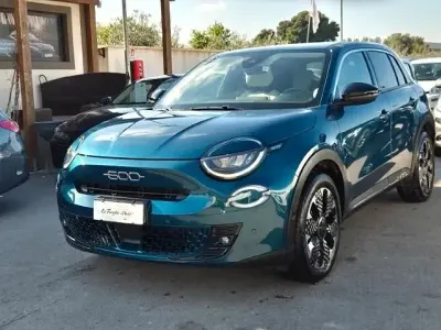 Usata Fiat 600 La Prima 100 CV (73 kW) 2025 Verde SUV