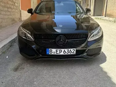 Usata Mercedes C220 170 CV (125 kW) 2018 Nero Coupé
