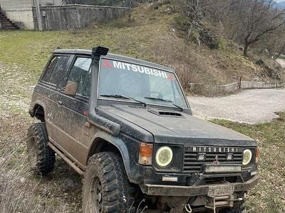 Usata Mitsubishi Pajero 1987 Nero SUV