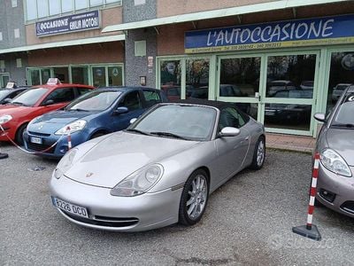 Usata Porsche 911 Carrera 4 Cabriolet 300 CV (220 kW) 2000 Cabrio