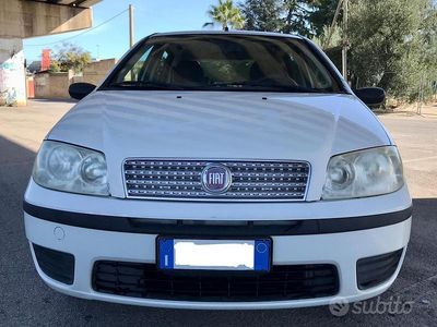 Brugt Fiat Punto 77 HK (56 kW) 2009 Hvid Hatchback