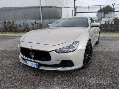 Usata Maserati Ghibli 275 CV (202 kW) 2014 Beige Berlina