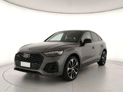 Usata Audi Q5 Sportback Ambiente 367 CV (269 kW) 2024 Grigio SUV
