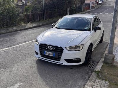 Bianco Usata 2013 Audi A3 S-Line Berlina | 9500 € (Buon prezzo)