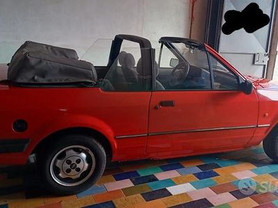 Usata Ford Escort Cabriolet 1984 Rosso Cabrio