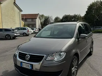 Usata VW Touran 105 CV (77 kW) 2007 Nero Monovolume