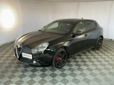 Usata Alfa Romeo Giulietta Tech Edition 120 CV (88 kW) 2018 Nero Utilitaria