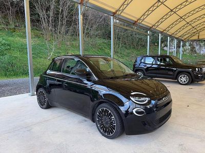 Usata Fiat 500e La Prima 86 kW (118 CV) 2022 Nero Berlina