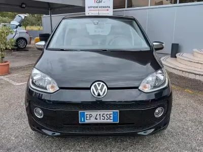 Begagnad VW up! Move 75 HK (55 kW) 2012 Svart Halvkombi