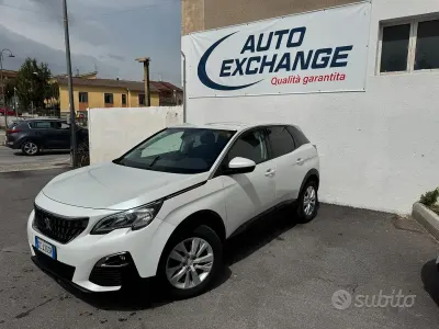 Usata Peugeot 3008 Business-Line 120 CV (88 kW) 2017 Bianco SUV