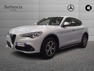 Second-hand Alfa Romeo Stelvio Business 190 CP (139 kW) 2022 Argintiu SUV