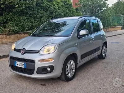 Usata Fiat Panda Lounge 69 CV (50 kW) 2017 Grigio Utilitaria