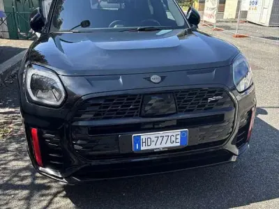 Usata Mini John Cooper Works 299 CV (219 kW) 2024 Utilitaria