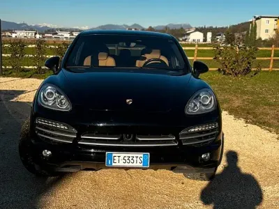 Usata Porsche Cayenne 250 CV (183 kW) 2014 Nero SUV