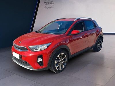 Usata Kia Stonic 120 CV (88 kW) 2020 Rosso SUV