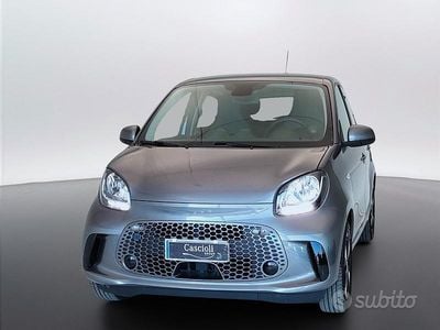Begagnad Smart ForFour Electric Drive Passion 41 kW (56 HK) 2022 Grå Sedan
