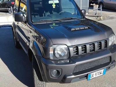 Usata Suzuki Jimny 86 CV (63 kW) 2014 Grigio SUV
