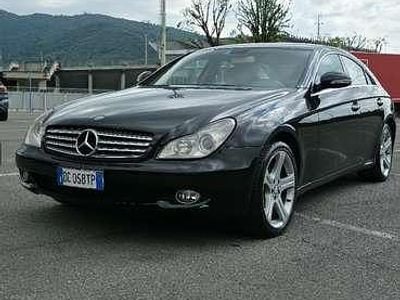 Begagnad Mercedes CLS320 224 HK (164 kW) 2006 Svart Sportkupé