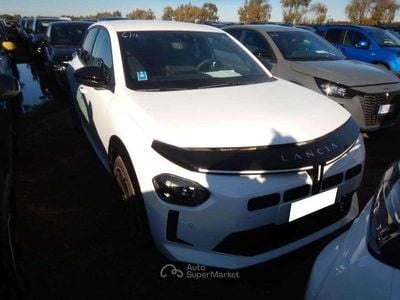 Usata Lancia Ypsilon 101 CV (74 kW) 2025 Bianco marmo Utilitaria