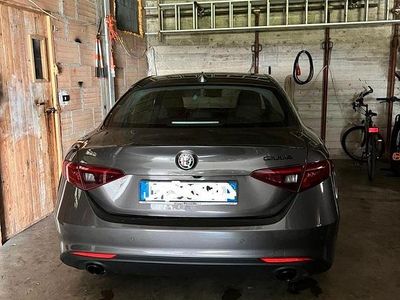 Usata Alfa Romeo Giulia 160 CV (117 kW) 2021 Berlina