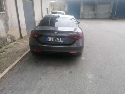 Gebraucht Alfa Romeo Giulia 179 PS (131 kW) 2017 Grau Limousine