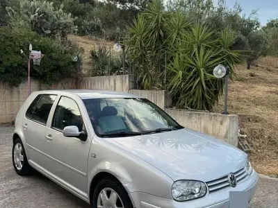 Usata VW Golf IV 110 CV (80 kW) 2000 Grigio Berlina