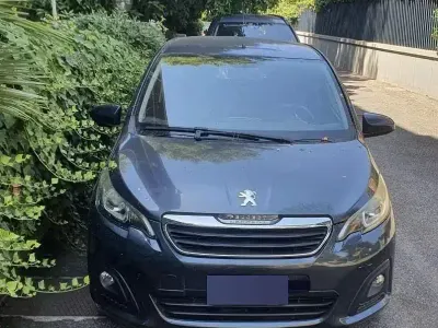 Usata Peugeot 108 82 CV (60 kW) 2018 Grigio Berlina