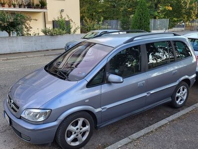 usata Opel Zafira 1.6