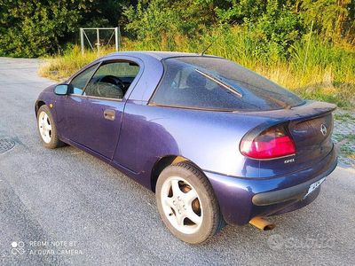 Usata Opel Tigra 90 CV (66 kW) 1996 Blu Coupé
