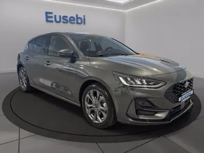 Usata Ford Focus ST-Line 125 CV (91 kW) 2023 Magnetic grey (metallizzato) Berlina
