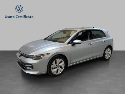 Usata VW Golf VIII Style 150 CV (110 kW) 2025 Dolomite silver metallizzato Berlina