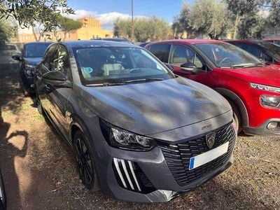 Usata Peugeot 208 Allure 101 CV (74 kW) 2024 Grigio Utilitaria