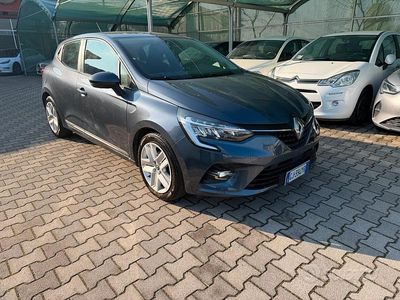 Occasion Renault Clio V Business 91 PK (66 kW) 2022 Grijs Sedan